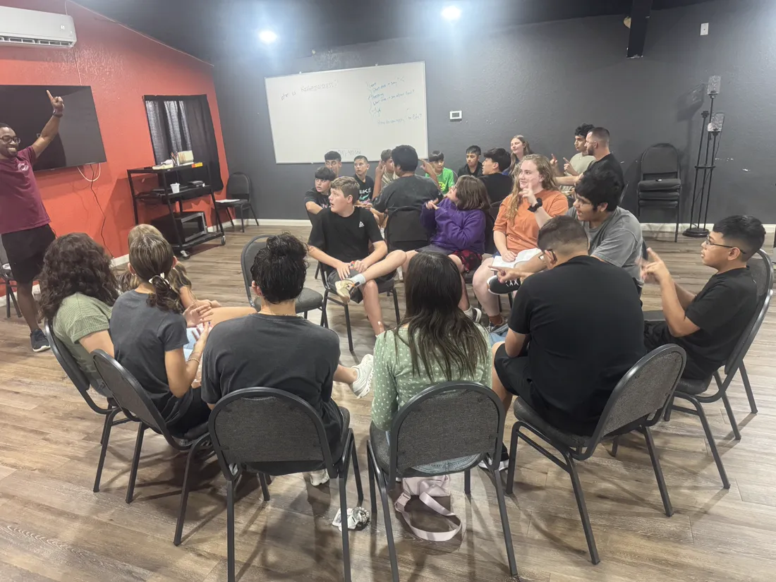 Youth of Stockdale Church of Christ in a Bible study circle